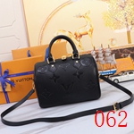 激安ルイヴィトンバッグ偽物